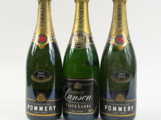 Vente aux enchères 3 BOUTEILLES CHAMPAGNE : 2 POMMERY BRUT ROYAL - 1 LANSON BLACK LABEL
