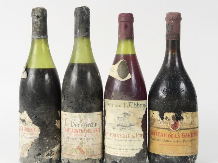 4 BOUTEILLES CHATEAUNEUF DU PAPE : 1 CHÂTEAU DE LA GARDINE 1973 EA - 1