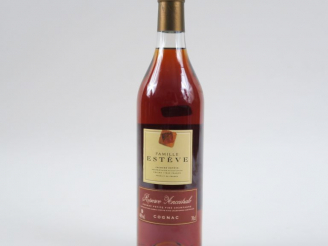 Vente aux enchères 1 BOUTEILLE COGNAC PETITE FINE CHAMPAGNE 'RÉSERVE ANCESTRALE' FAMILLE 