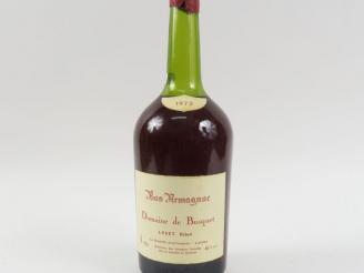 Vente aux enchères 1 MAGNUM BAS ARMAGNAC DOMAINE DE BUSQUET H. LUBET 45° - 1972 - COFFRET