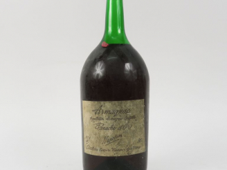 Vente aux enchères 1 POT (2,5 L) ARMAGNAC NAPOLÉON PANACHE D'OR DISTILLERIE CARRERE