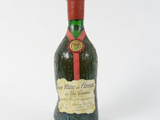 Vente aux enchères 1 BOUTEILLE VIEUX MARC DU CAVEAU DU PÈRE VÉDRENNE 45°