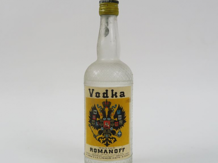1 BOUTEILLE VODKA ROMANOFF - BEP