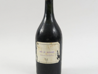 Vente aux enchères 1 VIEILLE BOUTEILLE MARC DE BOURGOGNE