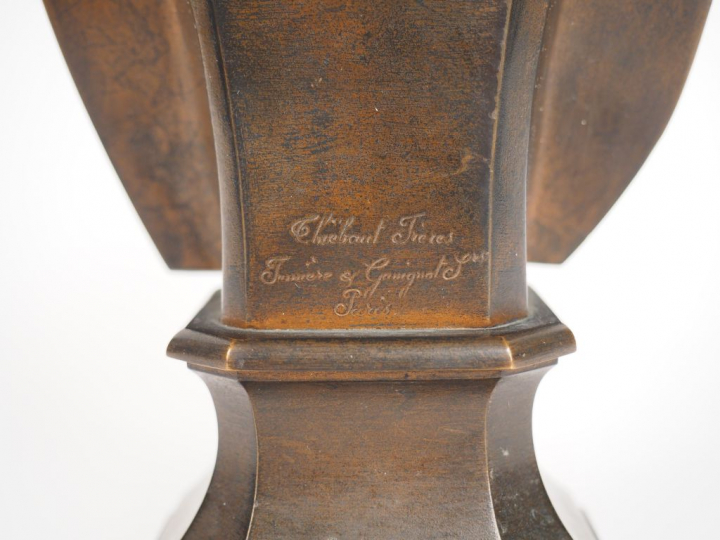 F. RUDE. "Christ à la couronne d'épines". Sujet en bronze à patine bru