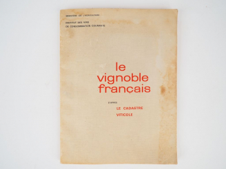 Vente aux enchères INSTITUT DES VINS DE CONSOMMATION COURANTE. Le Vignoble français d'apr
