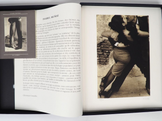 Vente aux enchères MUNOZ (Isabel). En jambes. Madrid, Azygos 1994. in-plano (53 x 42 cm) 