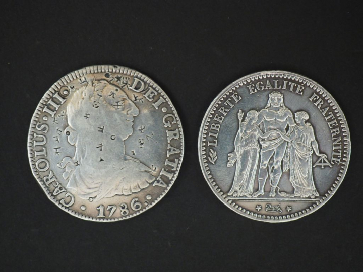 1 pièce en argent Charles III 1786. Poids : 26,66 g 1 pièce en argent 
