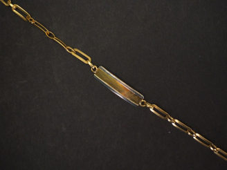 Vente aux enchères Bracelet de bébé en or.  Poids : 2,40 g