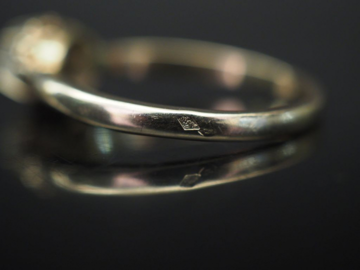 Bague solitaire de 0,40 cts environ.