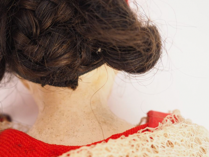 Poupée 1870/1880 à tête buste d'Allemagne aux yeux peints corps en pea