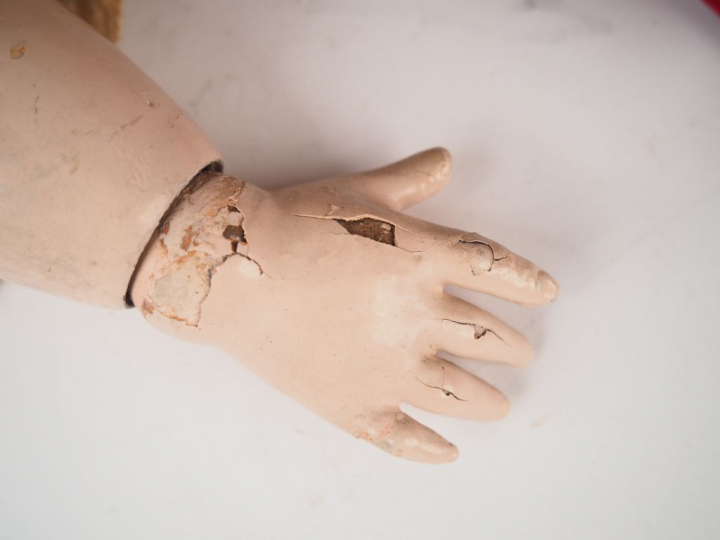 Poupée tête porcelaine de fabrication française SFBJ moule jumeau tête