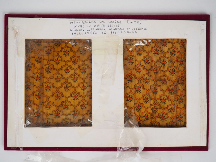 Paire de miniatures sur ivoire indiennes, représentant deux dignitaire