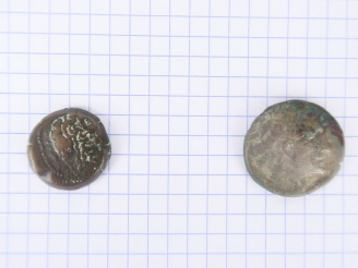 Vente aux enchères Royaume lagide d’Egypte, lot composée d’un tétradrachme fourré et d’un