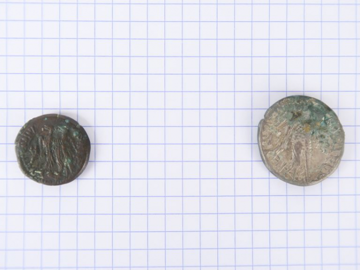 Royaume lagide d’Egypte, lot composée d’un tétradrachme fourré et d’un
