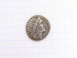 Vente aux enchères République romaine, Manius Aquillius (109-108 av. J.-C.), denier, A/ T