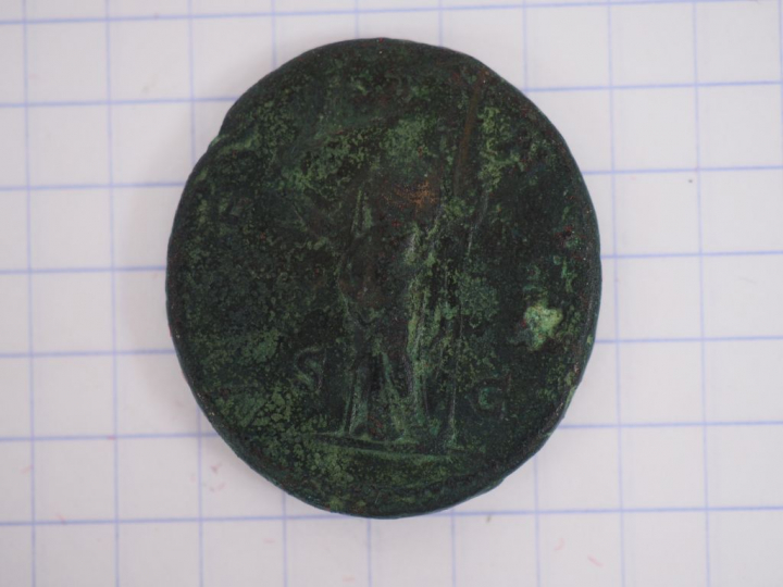 Faustine la mère (+ 141 apr. J.-C.), as, A/ FAVSTINA AVG  ANTONINI AVG