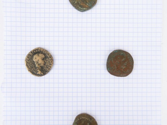 Vente aux enchères Gordien III (238-244 apr. J.-C.), lot de quatre sesterces dont R/ MARS