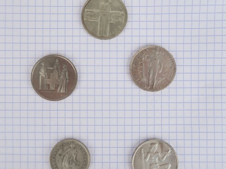 Vente aux enchères Suisse, lot de cinq monnaies : 2 francs suisse, 1963 , 5 francs 1974 ,