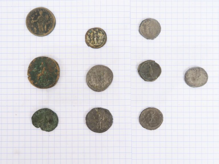 Lot de dix monnaies romaines dont denier de Plautille (+211 apr. J.-C.