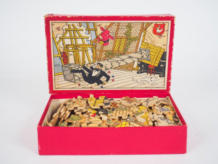 PUZZLE TINTIN Bois 1950 N°9"Les 7 boules de cristal" TBE / Timbre Tint