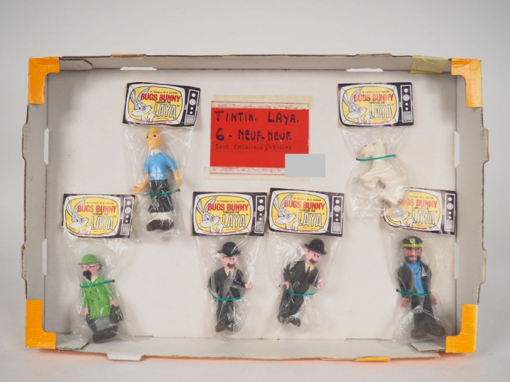 6 figurines LAYA NEUVES dans leur emballage d'origine