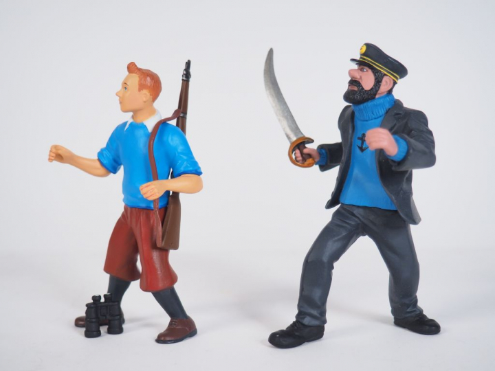 Important Lot de figurines en plastique TINTIN et CAPITAINE HADDOCK av