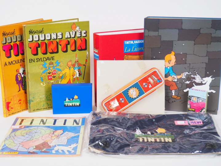 Superbe lot comprenant : 1 plumier (1990) BE +1 jeu Tintin et les voit