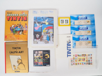 Vente aux enchères Lot comprenant : 2 Timbres Congo,Plaquette TINTIN 70 ans, 3 Timbres TI