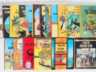 Vente aux enchères LOT de 17 Albums "Les Aventures de Tintin" année 1970 + 2 albums Ciném