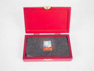 Vente aux enchères Pin's Club TINTIN en cofret de luxe (membre d'honneur)