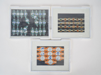 Vente aux enchères Lot de 3 cadres avec Bague cigares TINTIN (10 royal Flush, 24 Gezelle,