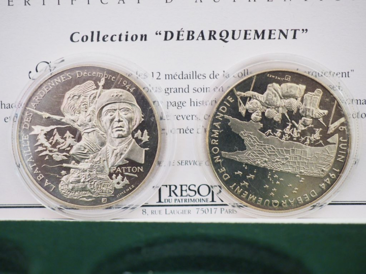 12 médailles en argent "Collection débarquement 1944-1994".