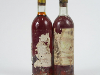 Vente aux enchères 2 BOUTEILLES CRU D'ARCHE PUGNEAU SAUTERNES - 1953 - BG/1 ETA/BLS/BOUCH