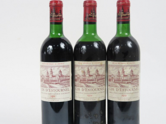 Vente aux enchères 3 BOUTEILLES CHÂTEAU COS D'ESTOURNEL GCC ST ESTEPHE - 1972 - 2 HEP/1 M