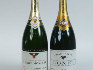 Vente aux enchères 2 MAGNUMS CHAMPAGNE : 1 GONET - 1 CUVEE HUGUES DE COULMET PIERRE MONCU