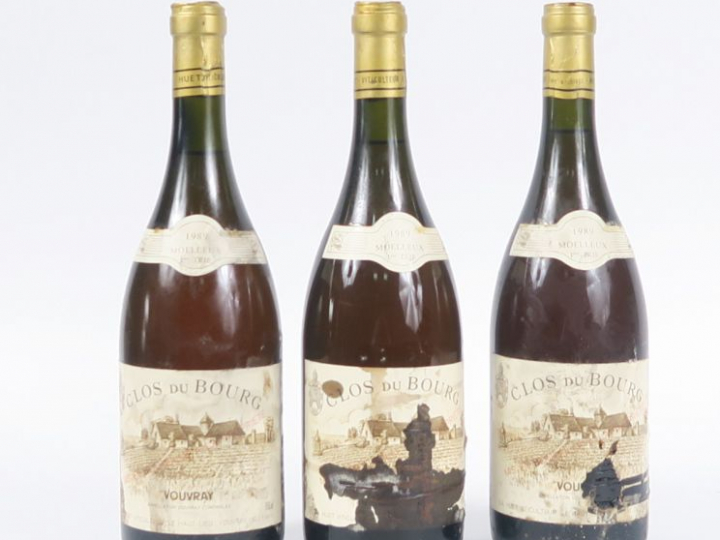 3 BOUTEILLES VOUVRAY HUET 'CLOS DU BOURG' MOELLEUX 1ere TRIE - 1989 - 