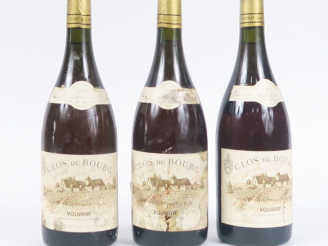 Vente aux enchères 3 BOUTEILLES VOUVRAY HUET 'CLOS DU BOURG' MOELLEUX 1ere TRIE - 1989 - 