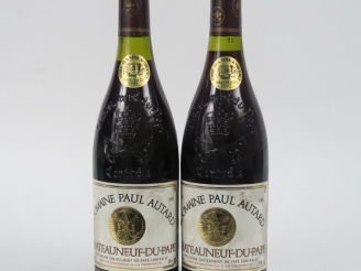 Vente aux enchères 2 BOUTEILLES CHÂTEAUNEUF DU PAPE DOMAINE P. AUTARD - 1990
