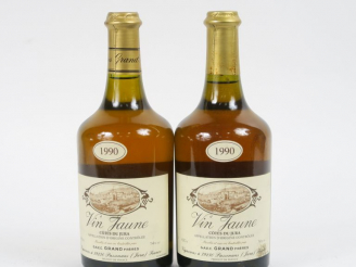 Vente aux enchères 2 BOUTEILLES VIN JAUNE GRAND FRÈRES - 1990