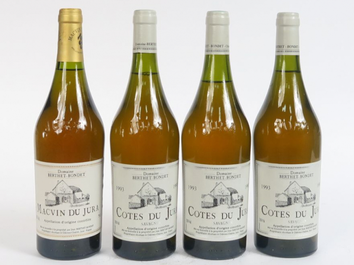 4 BOUTEILLES COTES DU JURA BERTHET BONDET - 1993 - 1 à 0,5 CM/1 à 2 CM