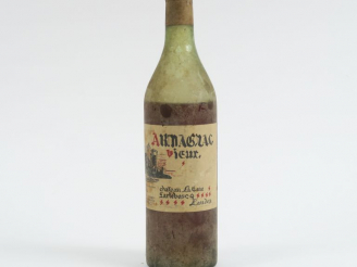 Vente aux enchères 1 BOUTEILLE ARMAGNAC VIEUX CHÂTEAU LA CAZE 'GRANDE RÉSERVE' - 1912 - N
