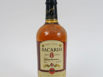 Vente aux enchères 1 BOUTEILLE RHUM BACARDI 'RESERVA SUPERIOR' 8 ANS