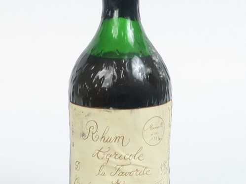 1 BOUTEILLE RHUM AGRICOLE LA FAVORITE 'CUVEE SPECIALE DE LA FLIBUSTE' 