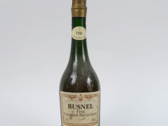 Vente aux enchères 1 BOUTEILLE FINE CALVADOS BUSNEL