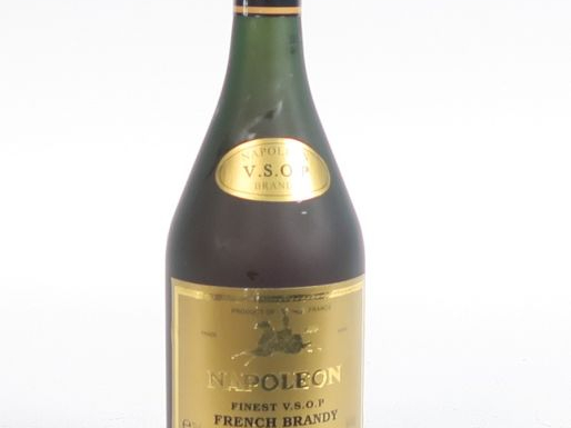1 BOUTEILLE COGNAC NAPOLEON COURRIERE 