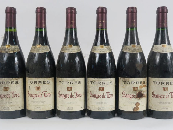 6 BOUTEILLES SANGRE DE TORO TORRES - 2001