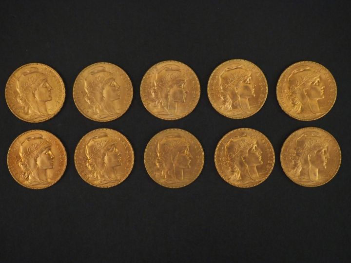 10 pièces de 20 francs or Frais de vente : 5 % TTC