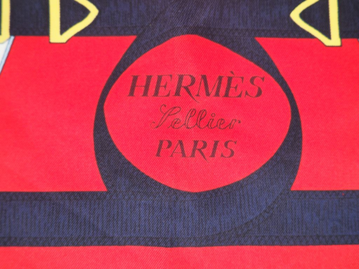 HERMES. Carré en soie "Epéron d'Or". Signé. D'Henry d'Origny. 1ère ed.