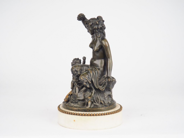 CLODION (d'après). "Faunes". Groupe en bronze à double patine, sur son